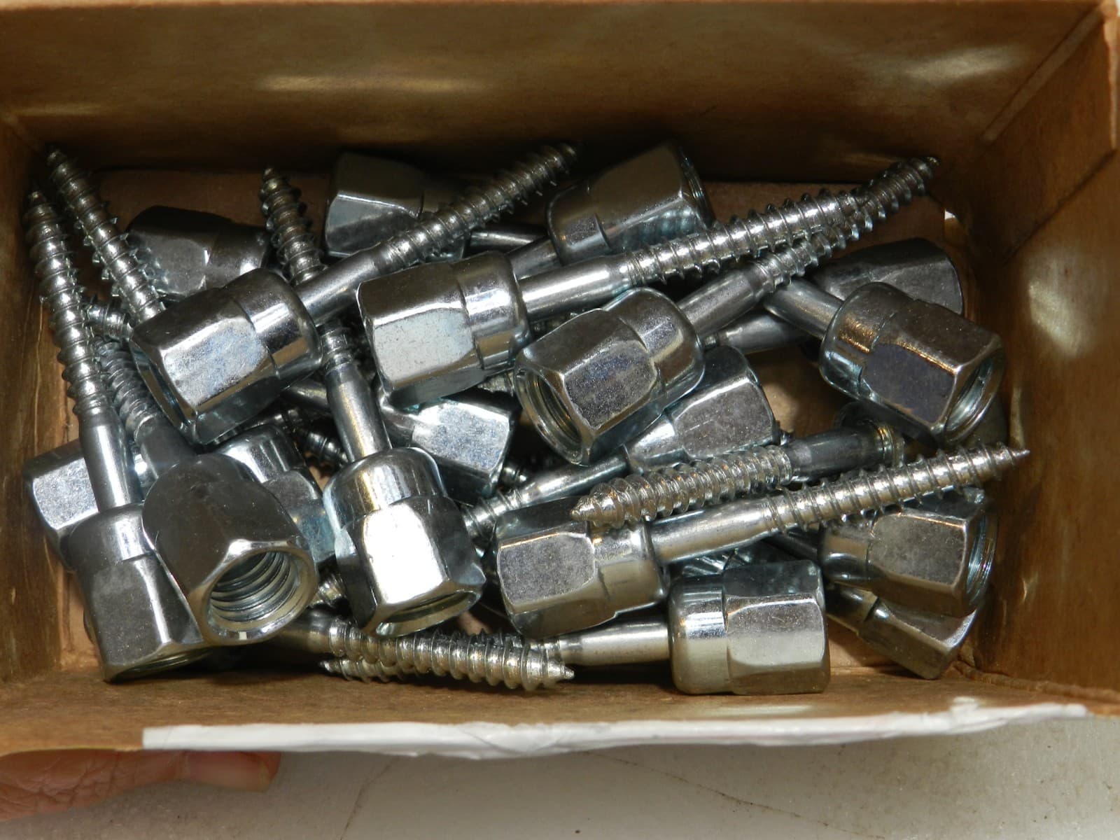 Sammy's 8013925/0131998 Rod Hanger Screw Anchors for 1/2" Rod, 25 Pcs Wood M42K - Thumbnail 8