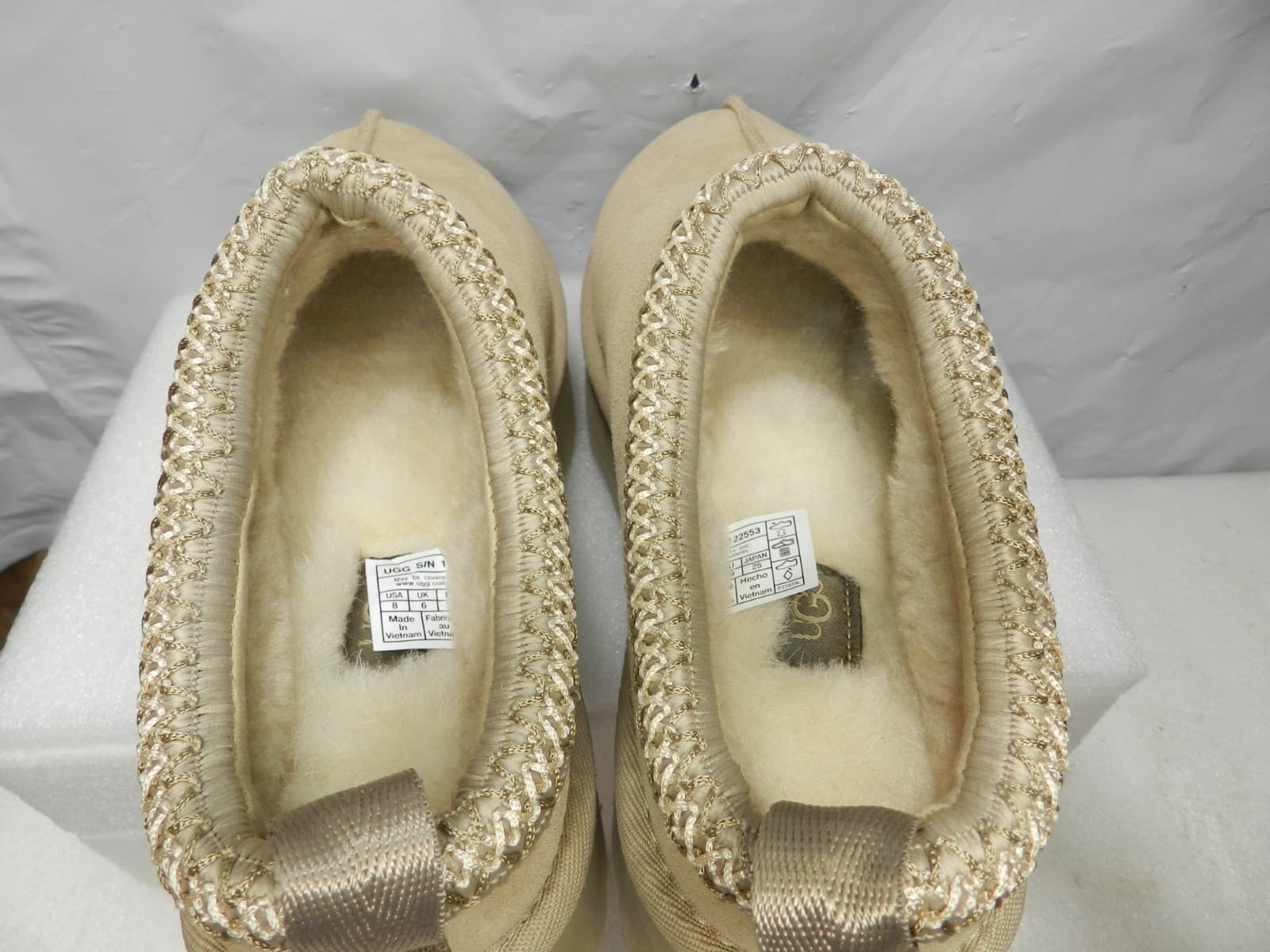 UGG Tazz Sand Platform Womens Shoes 1122553 Slippers Suede Sz 8 US (H30K) - Thumbnail 4
