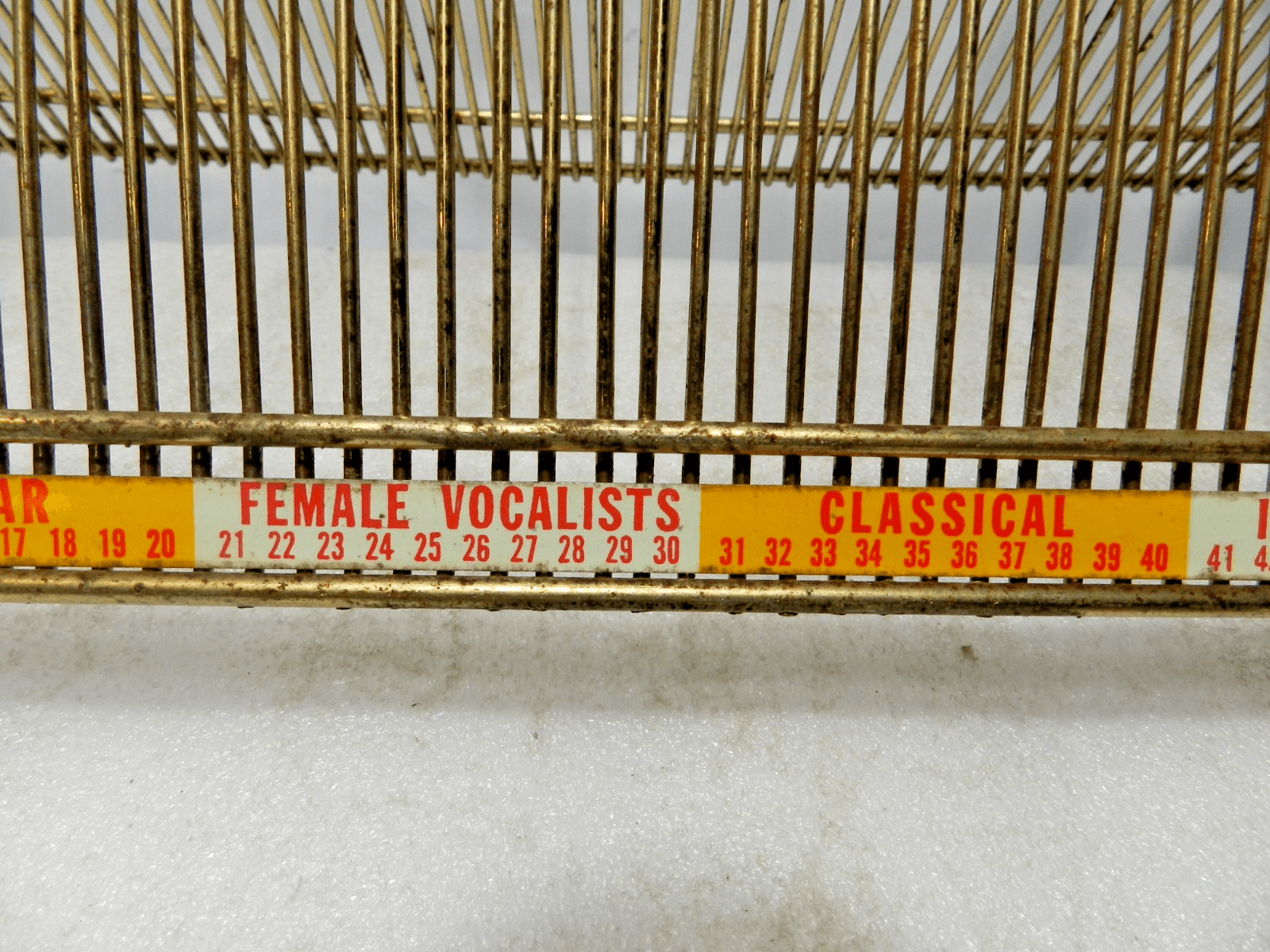 Vintage MCM Metal Gold Wire 33 RPM Record Holder Metal Rack LP 60 Records M38J - Thumbnail 6