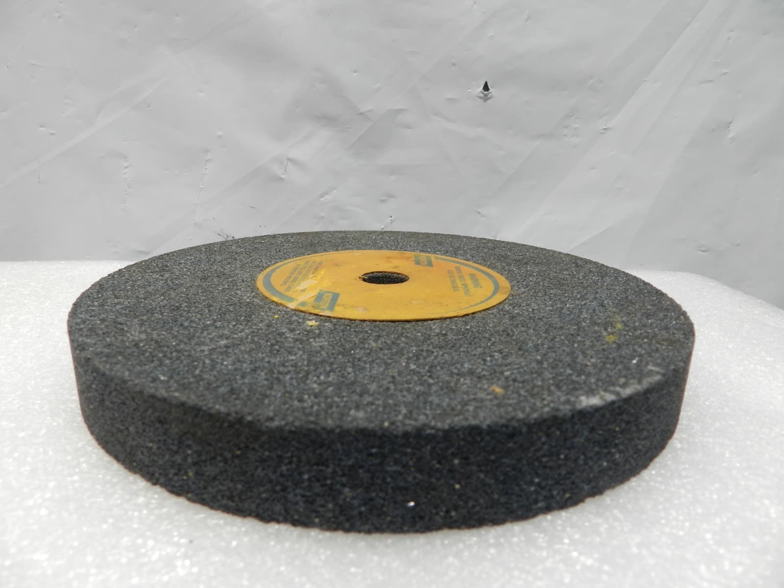Norton 6"x3/4"x1/2" Grinding Wheel New Old Stock A46-M5VBE 4140 RPM #H33J - Thumbnail 4