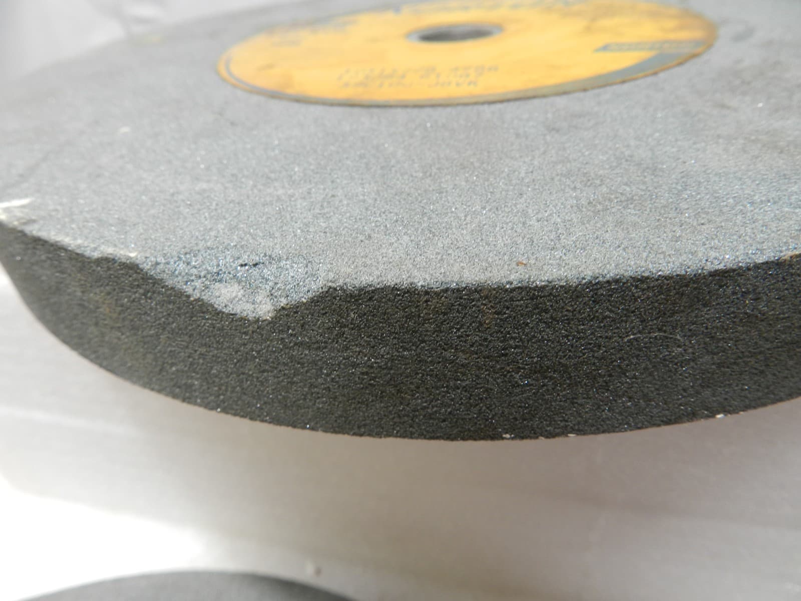 2 - Norton Grinding Wheel 39C100-J8VK 10"x1"x7/8" 2485 speed RPM (H35J) - Thumbnail 5