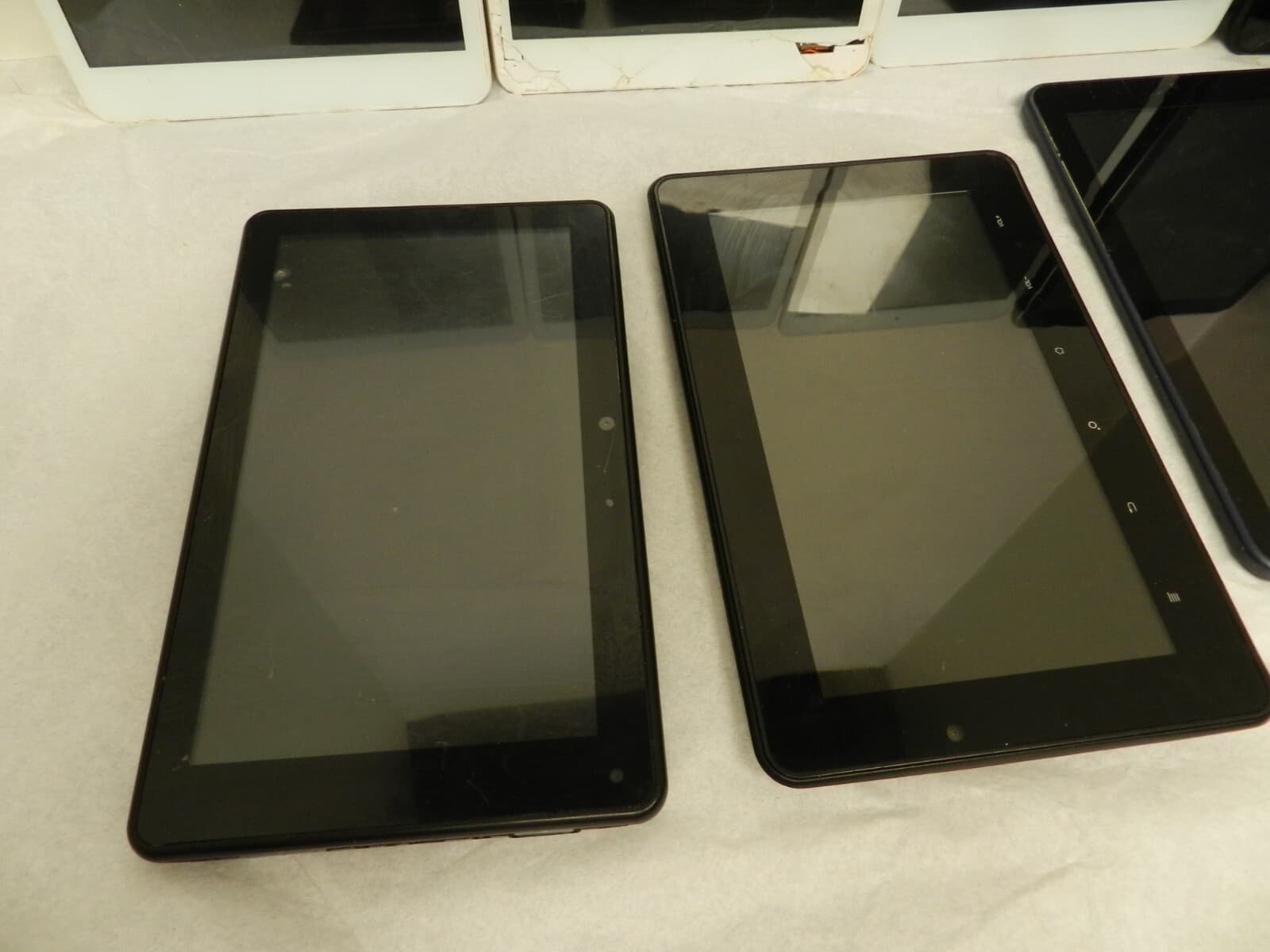 8 Pc Tablet Lot RCA ONN Nuvision Samsung Cracked Screens (K30) - Thumbnail 4