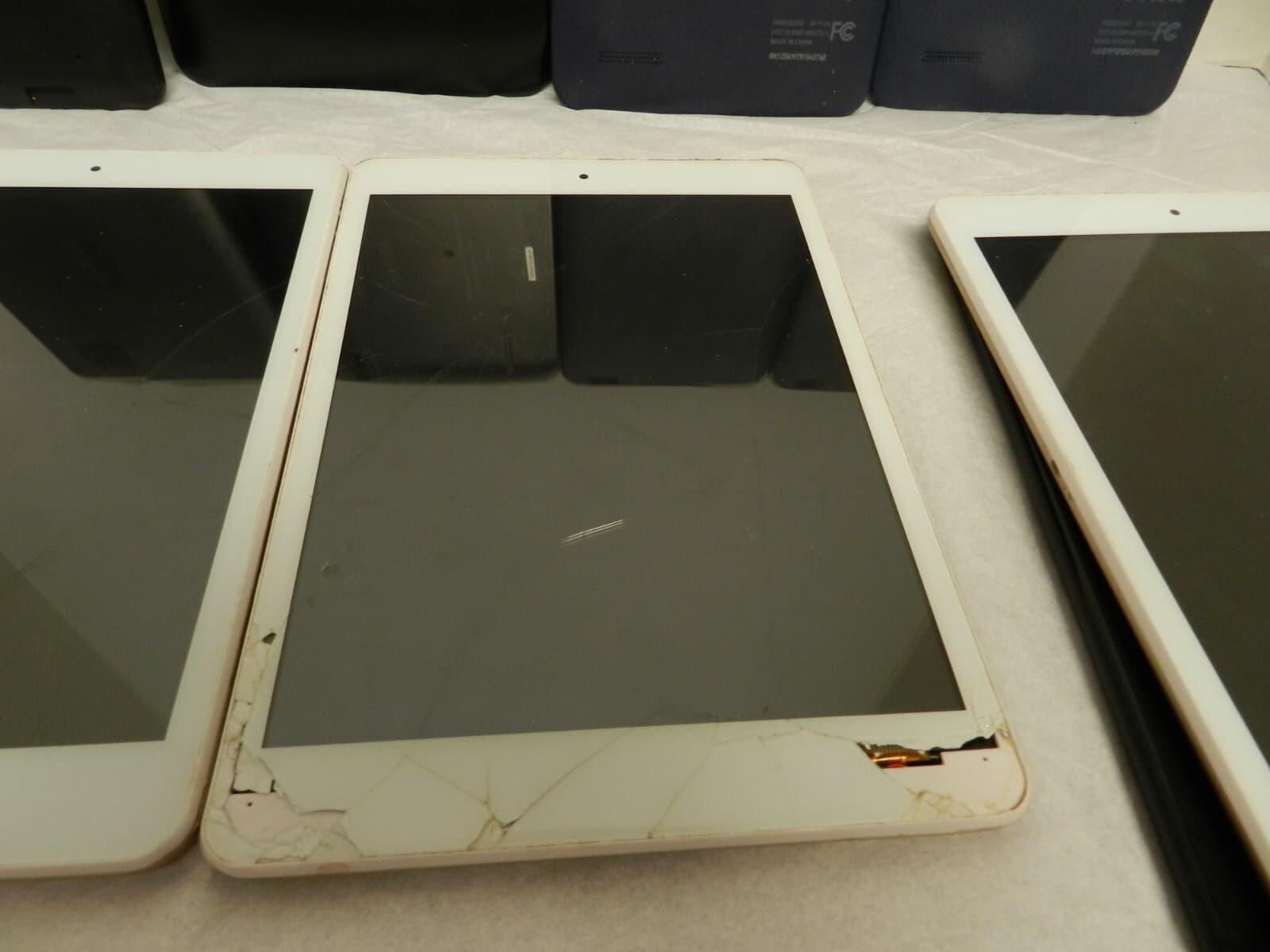 8 Pc Tablet Lot RCA ONN Nuvision Samsung Cracked Screens (K30) - Thumbnail 11