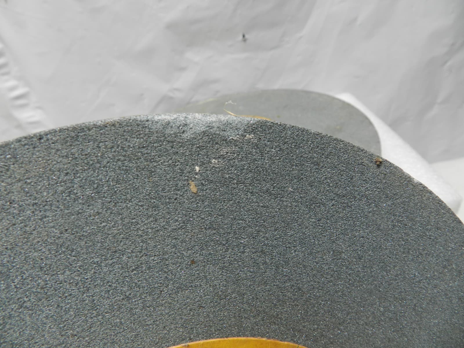 2 - Norton Grinding Wheel 39C100-J8VK 10"x1"x7/8" 2485 speed RPM (H35J) - Thumbnail 7