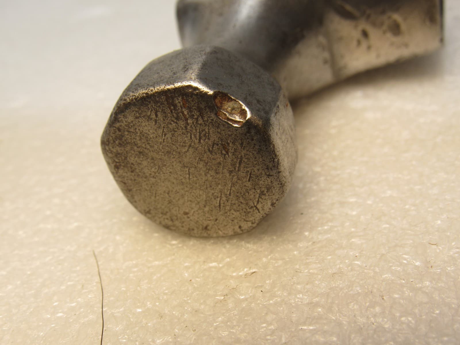 Vintage Cheney Nail Holding Curved Claw Hammer Head 1 lb. V5S - Thumbnail 5