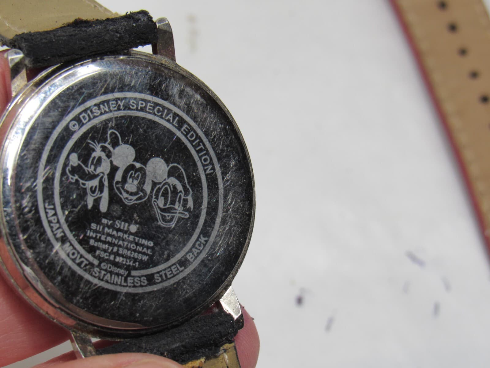 8 Disney Mickey & Minnie Mouse Mixed Untested Quartz Watches (K36K) - Thumbnail 14