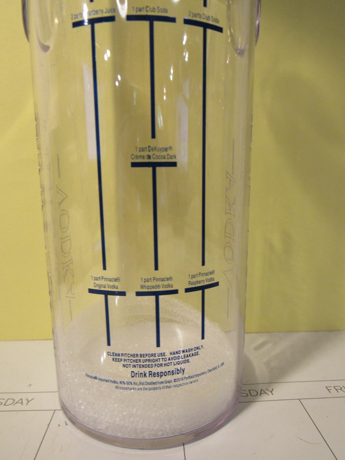 Pinnacle Vodka Acrylic Party Pitcher Mixer Shaker Drink Recipes Serves 7-10 G34M - Thumbnail 4