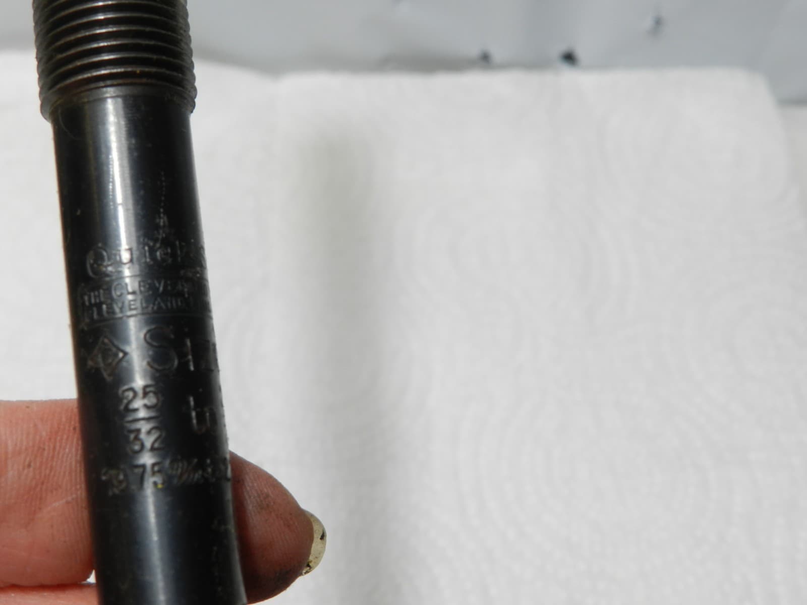 CLEVELAND Quick Set 25/32" - 27/32" Adjust. Blade Hand Reamer HSS Size F C40JJ - Thumbnail 2