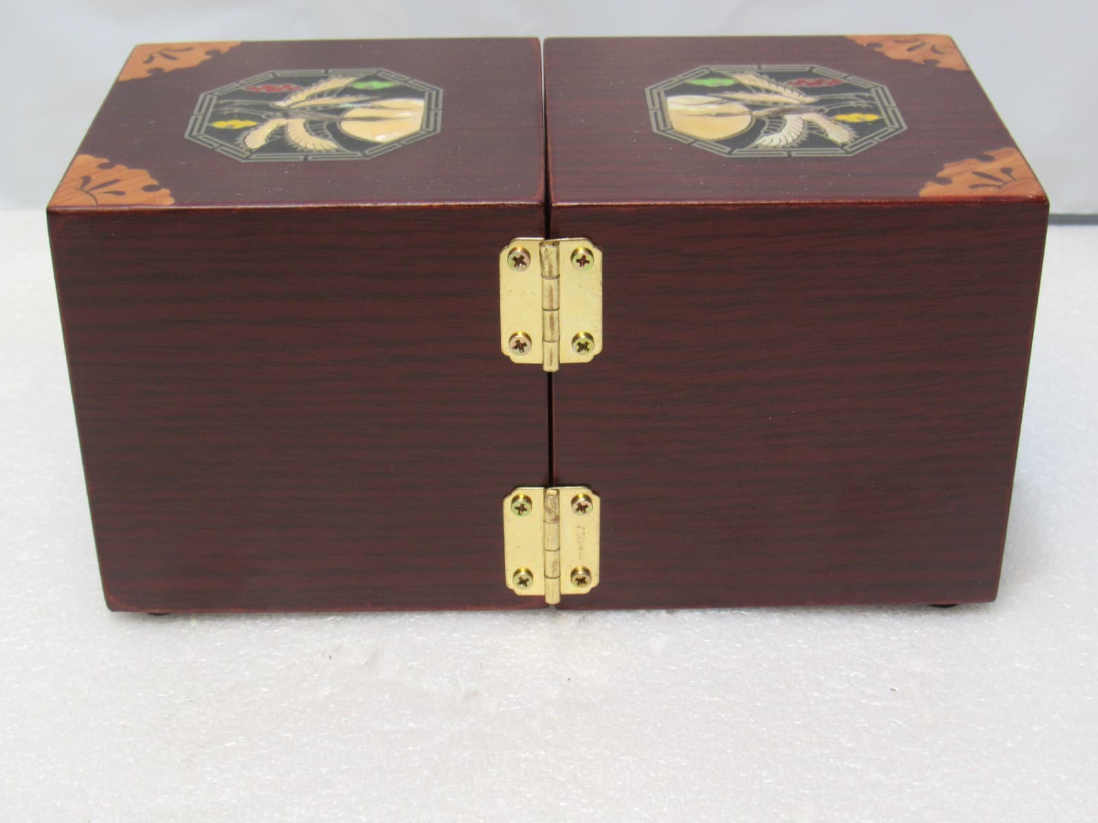 Vtg Asian Traditional Korean Mother of Pearl Inlay Lacquer Wood Jewelry Box W33J - Thumbnail 5