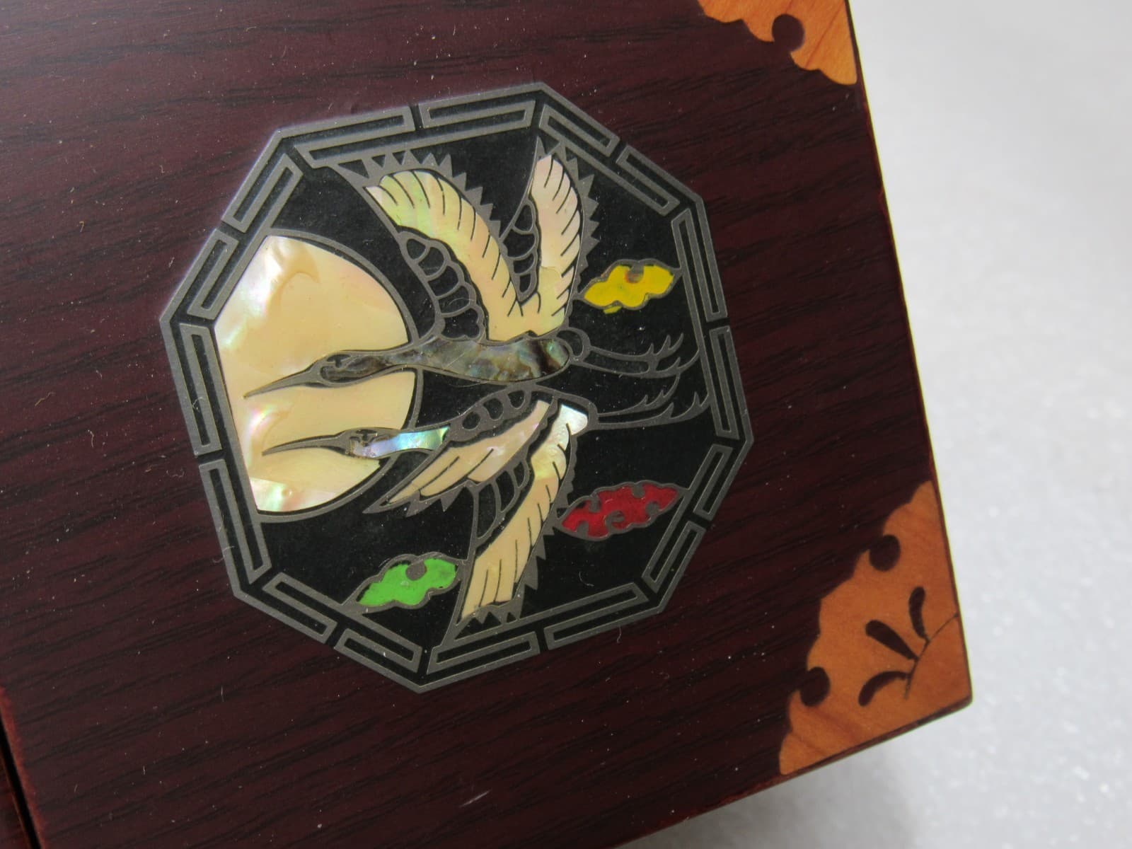 Vtg Asian Traditional Korean Mother of Pearl Inlay Lacquer Wood Jewelry Box W33J - Thumbnail 14