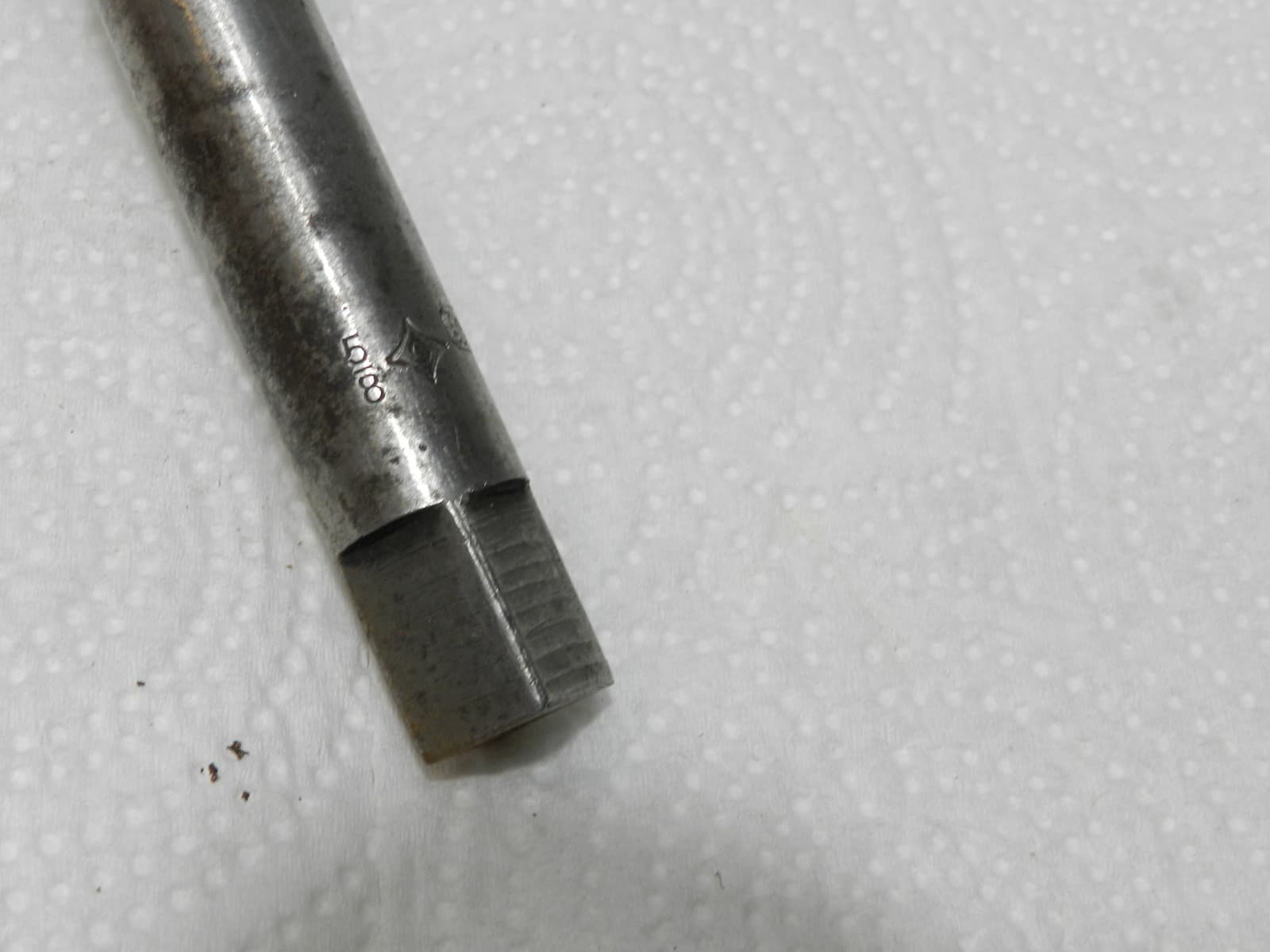 Cleveland 5/8 O. D. Hand Reamer Straight Shank Spiral Flute 8 flutes (C39JJ) - Thumbnail 4