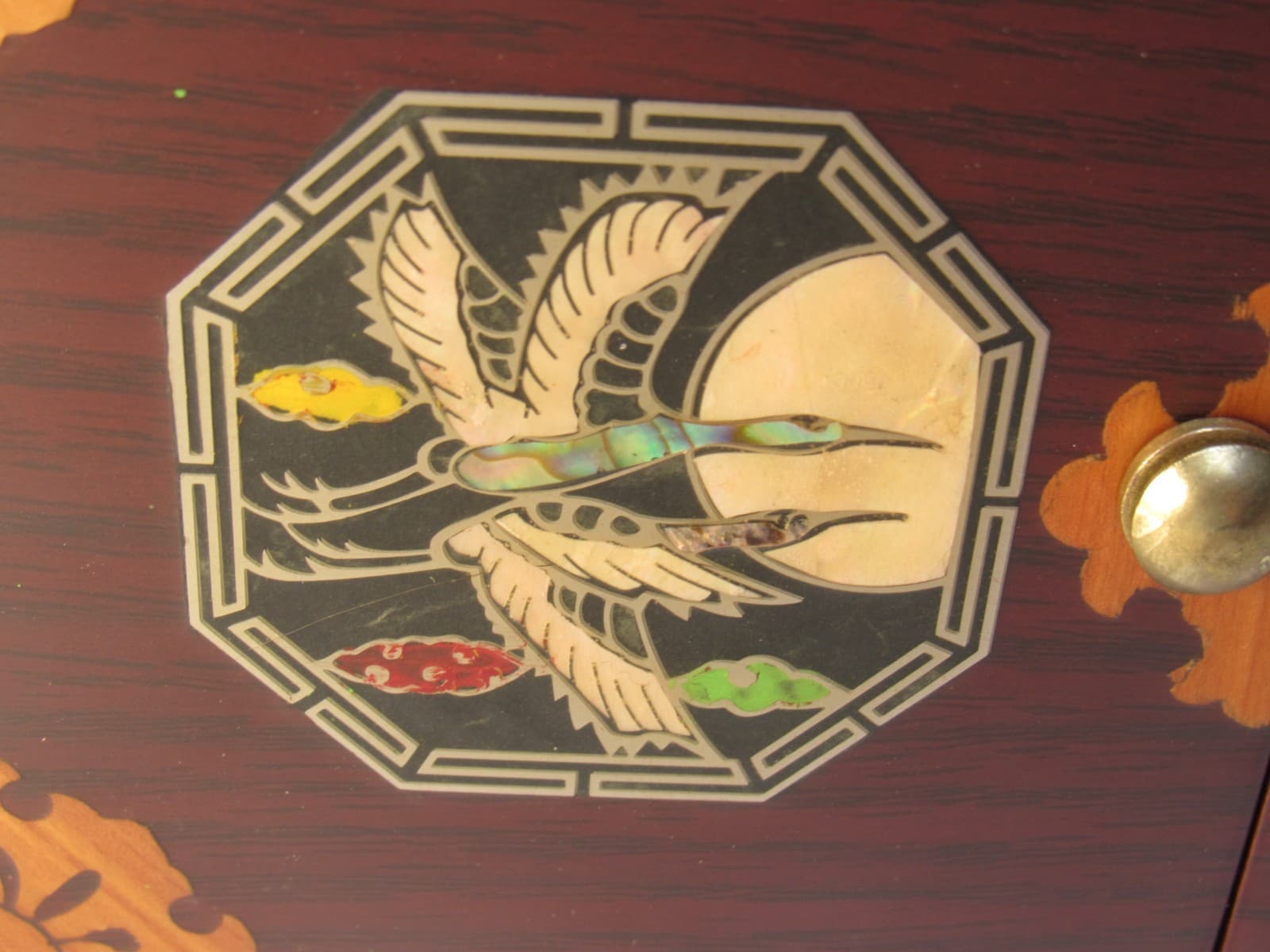 Vtg Asian Traditional Korean Mother of Pearl Inlay Lacquer Wood Jewelry Box W33J - Thumbnail 3