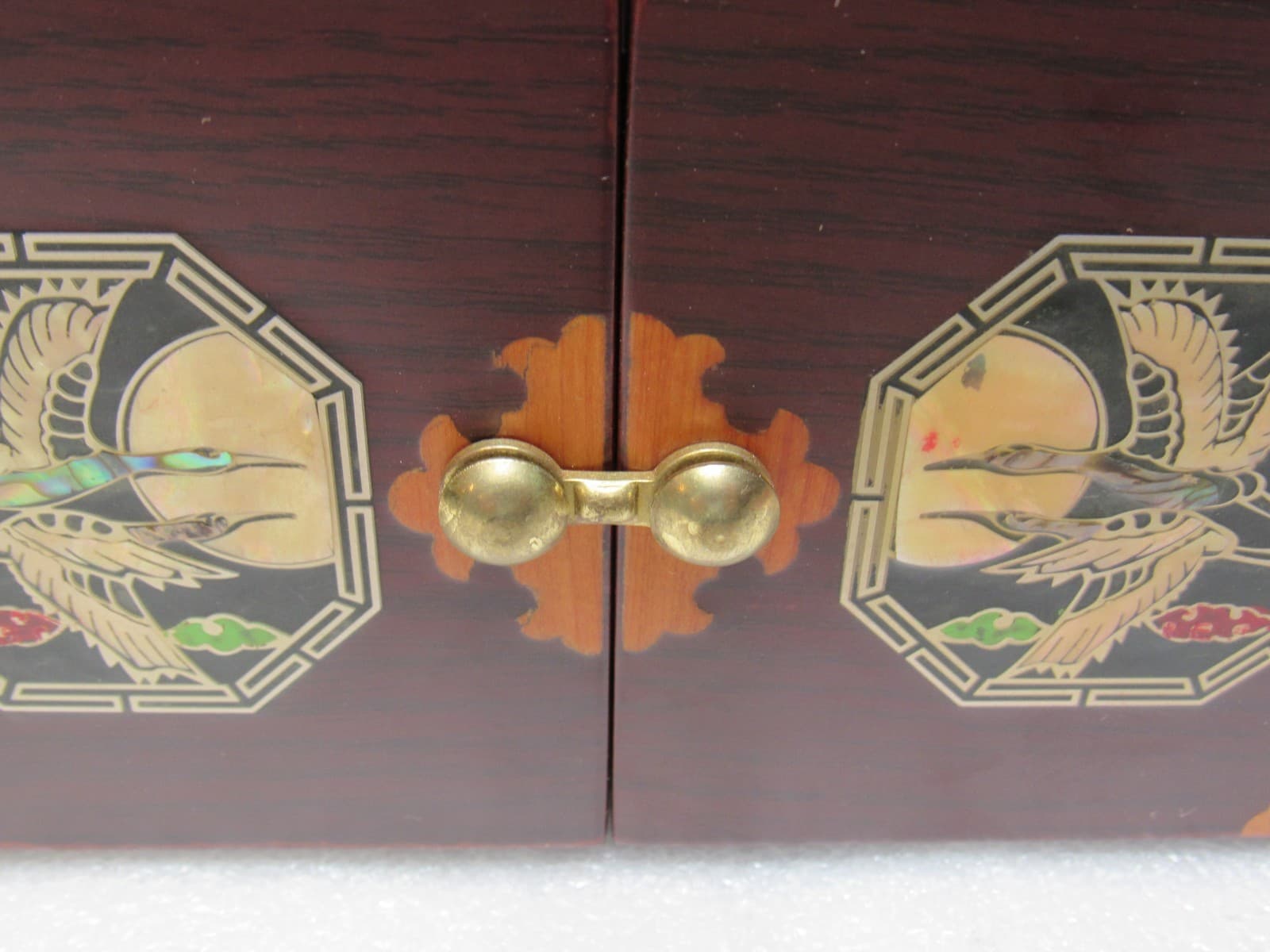 Vtg Asian Traditional Korean Mother of Pearl Inlay Lacquer Wood Jewelry Box W33J - Thumbnail 13