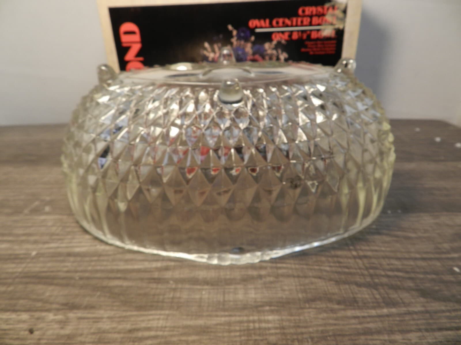 Beautiful Vintage Diamond Point 8 1/2” Oval Crystal Bowl With Box C89J - Thumbnail 3