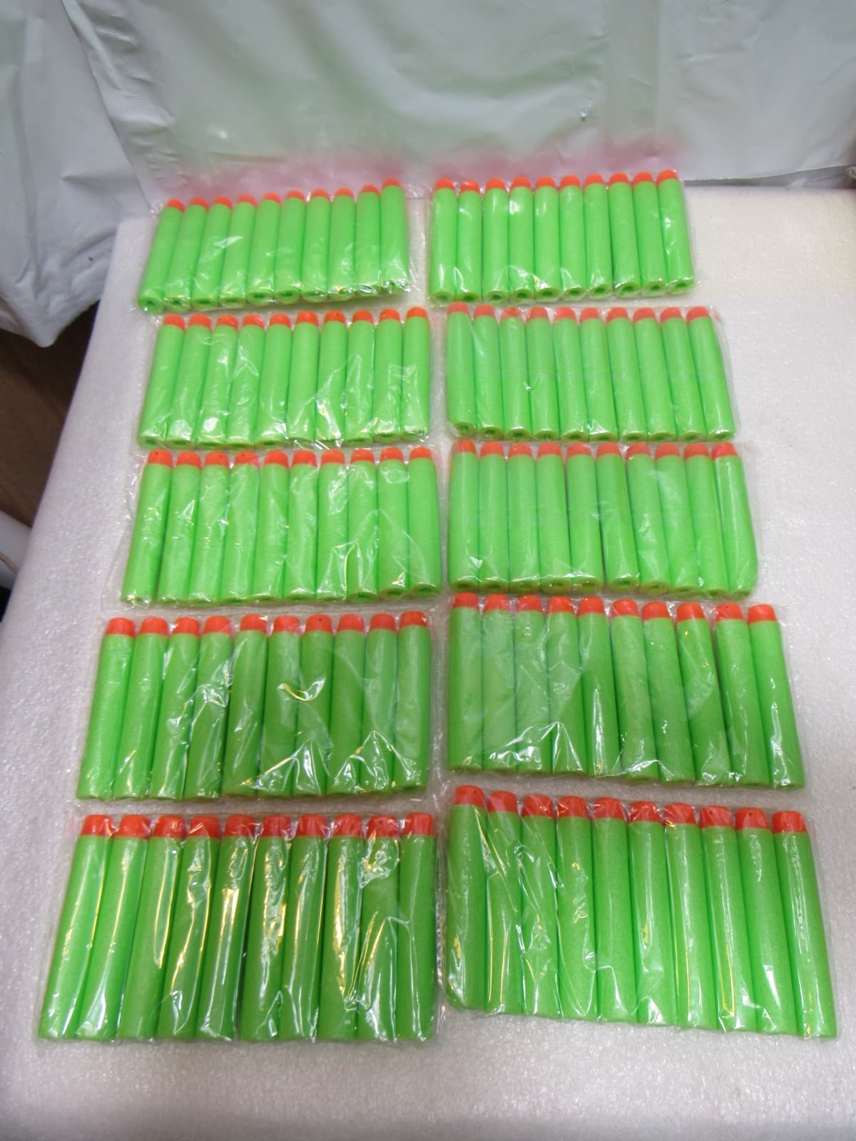 135 Amosting Foam Bullets Gun Dart Refills (Geen & Orange) (W34J) - Thumbnail 2