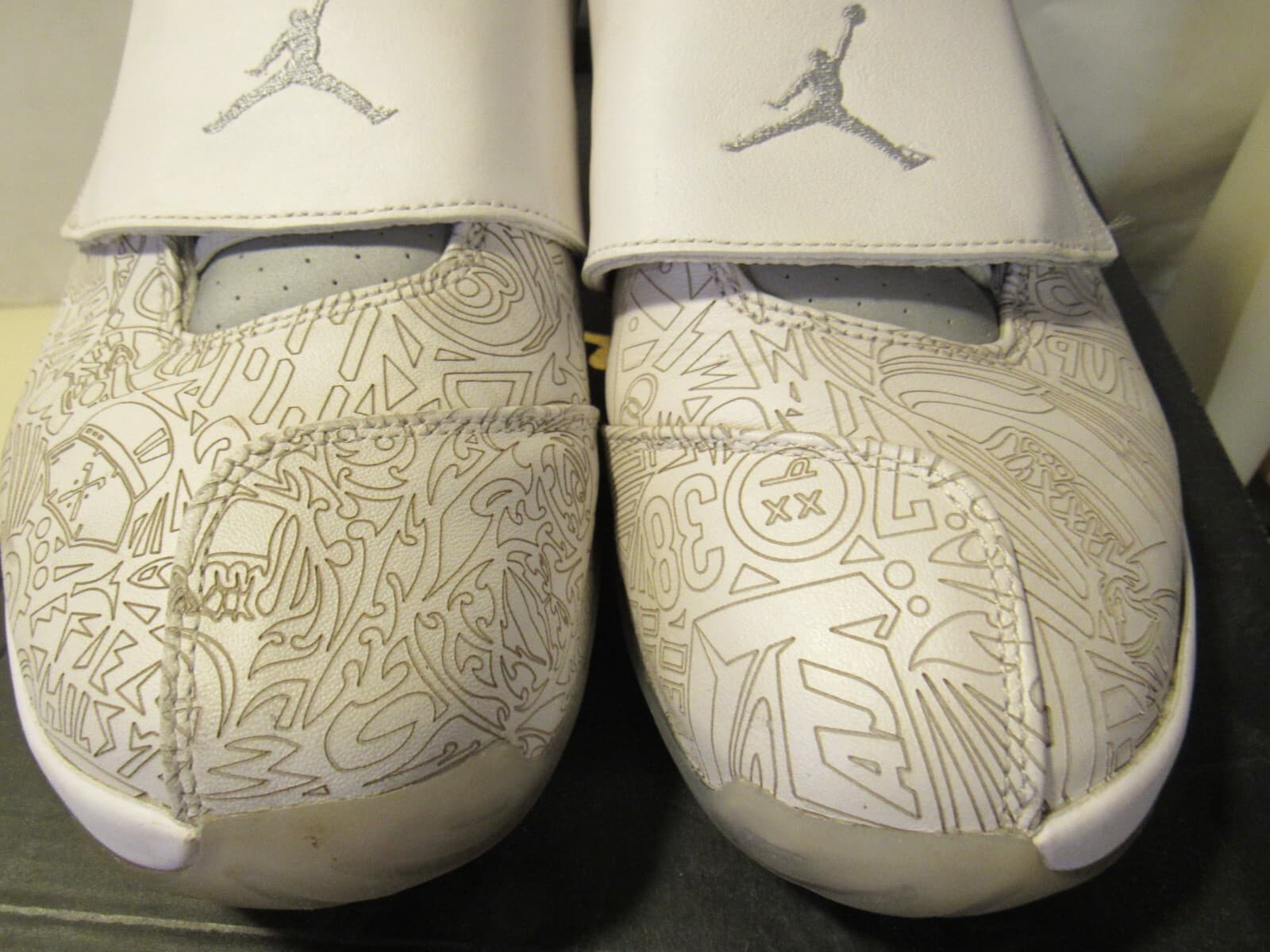 Nike Air Jordan XX 20 Retro Laser Anniversary White Silver 743991-100 Sz 10 G46 - Thumbnail 8