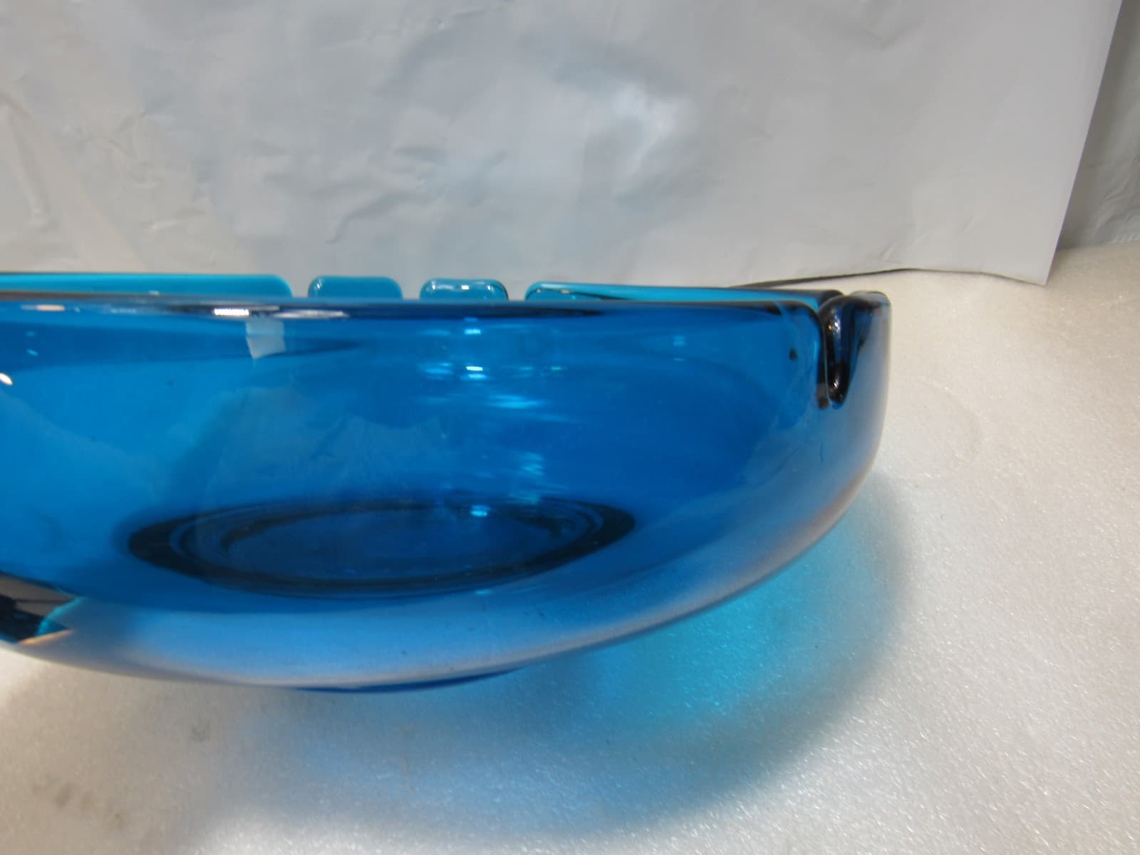 Large 9.5" Vintage MCM Viking Glass Co. Ashtray Bluenique Blue Round (W40J) - Thumbnail 9