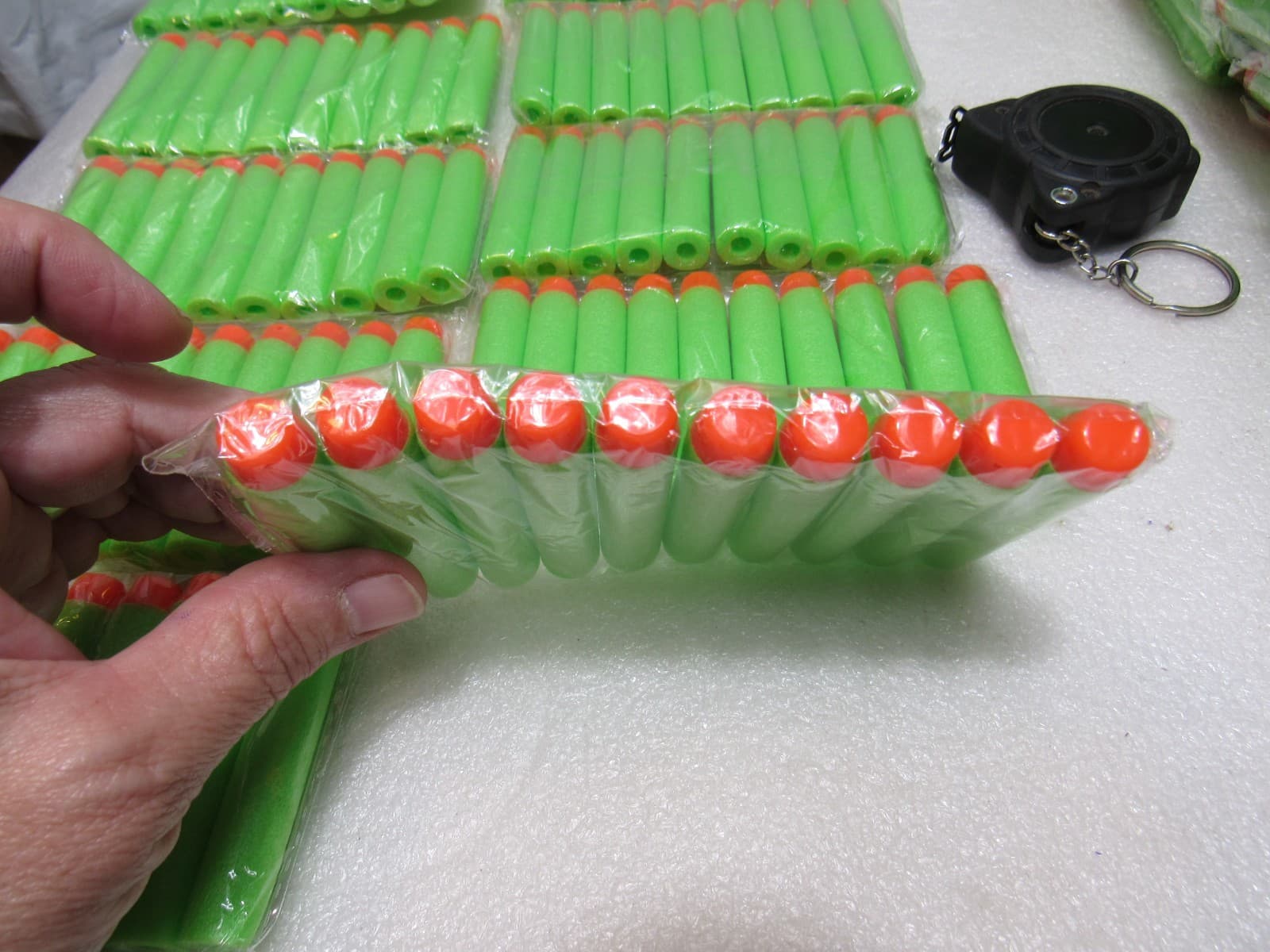 135 Amosting Foam Bullets Gun Dart Refills (Geen & Orange) (W34J) - Thumbnail 5