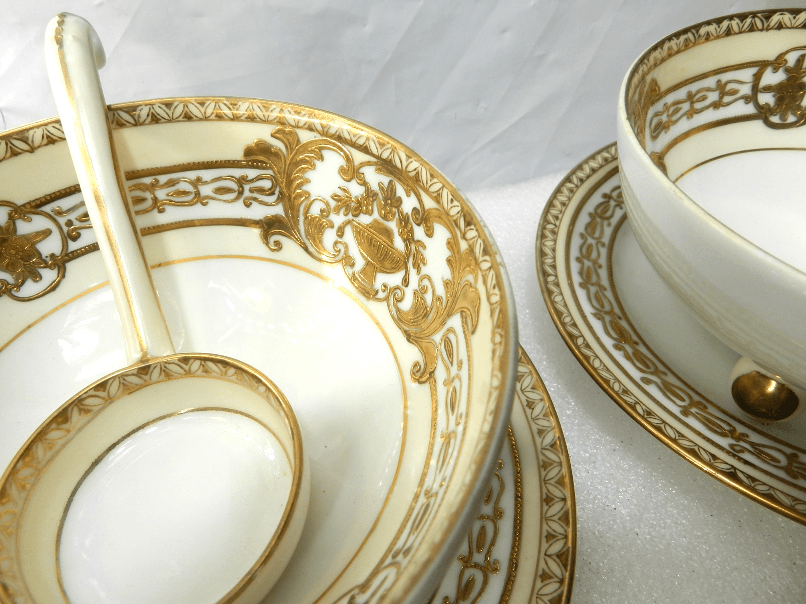 2 Nippon Hand Painted Gold Trim Footed Soup/Condiment Bowls/Plates Spoon (H38J) - Thumbnail 6