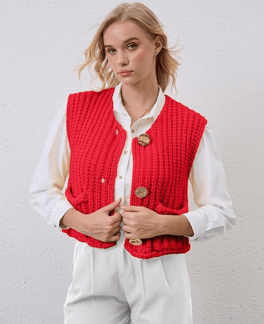 Anna-Kaci Chunky Knit Sleveeles Cropped 3 Button Sweater Red Size Small R10K - Thumbnail 4