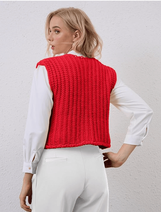 Anna-Kaci Chunky Knit Sleveeles Cropped 3 Button Sweater Red Size Small R10K - Thumbnail 3