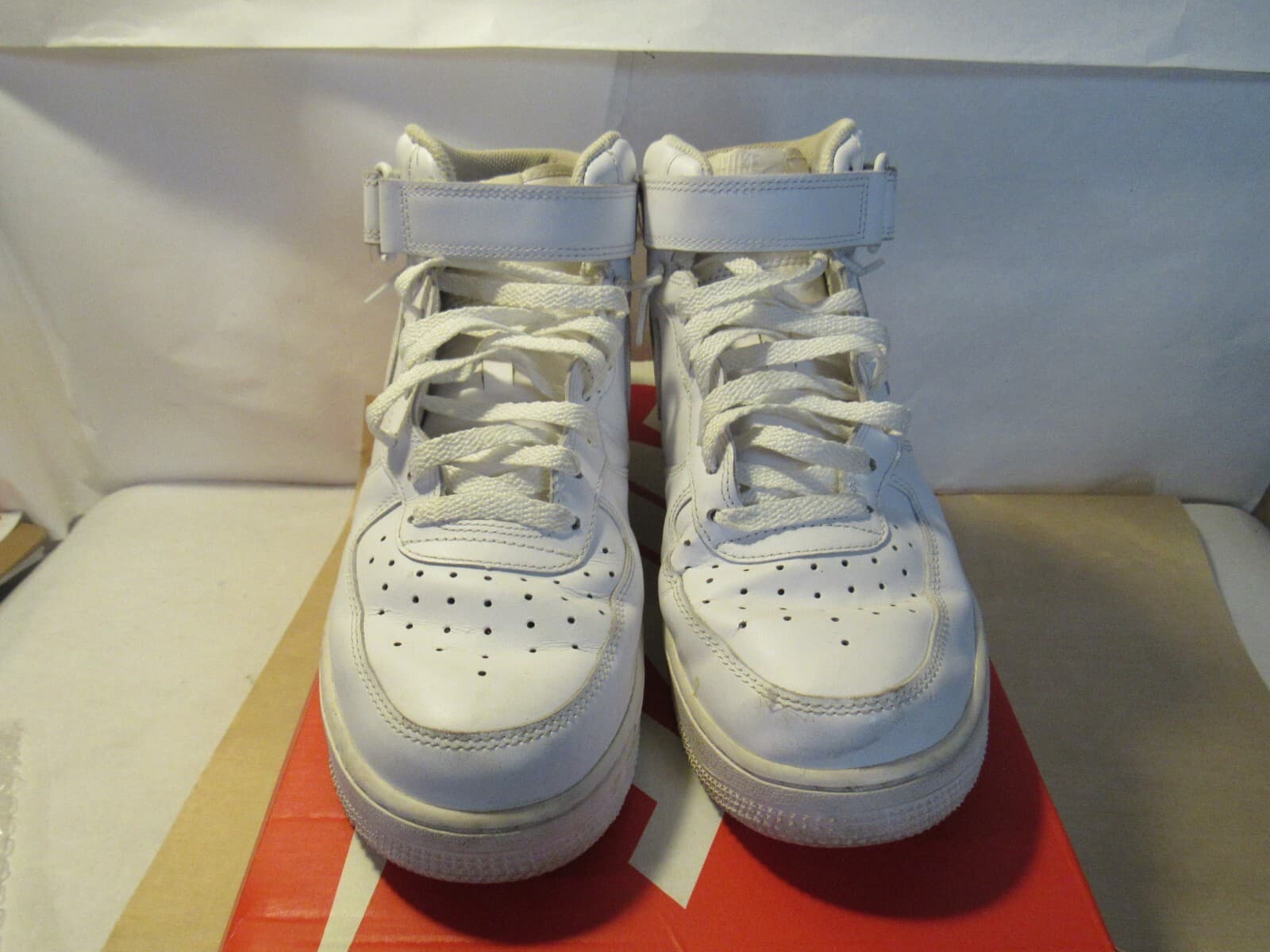 NIKE Air Force 1 Mid '07 Triple White Men's Sneakers CW2289-111 Size 9.5 T19K - Thumbnail 2