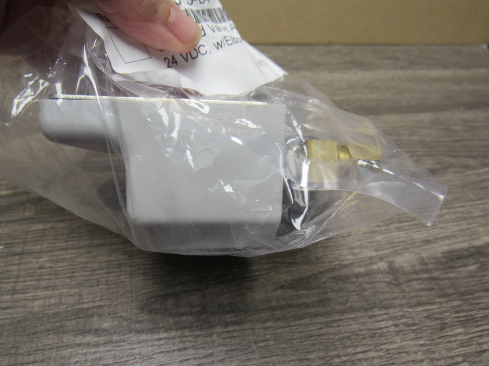 High Pressure Stainless Energy Save Electric Solenoid Valve NC 1/4" Inch 24V DC - Thumbnail 6