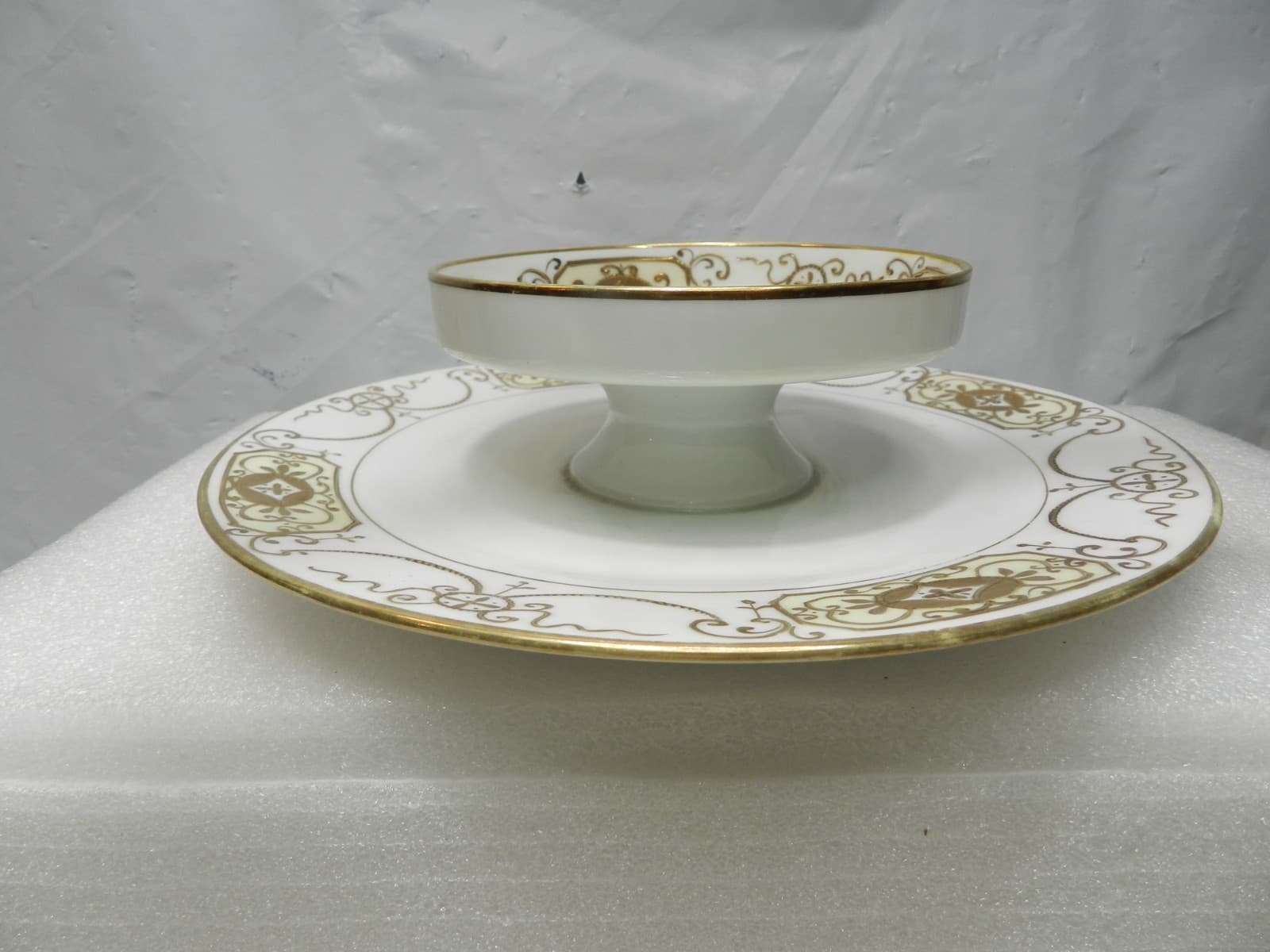 Vintage Nippon Hand Painted Two Tiered Serving Dish Gold Trim (H30J) - Thumbnail 2