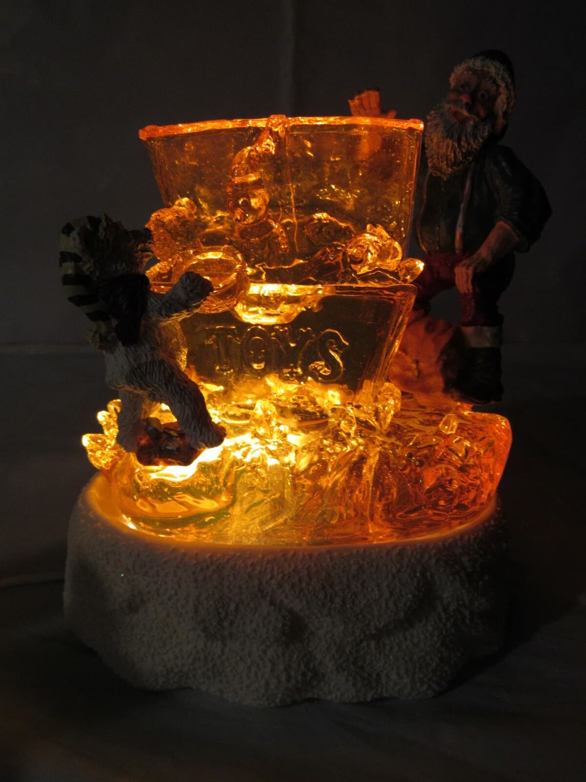 1996 Figi Santa "Room for One More" ice sculpture / A Secret Recipe light up M48 - Thumbnail 11