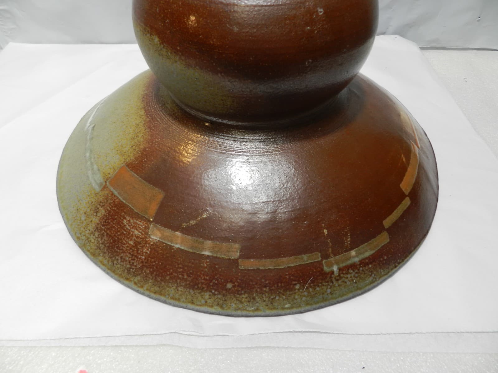 12.5" Ceramic Pottery Footed Serving Bowl Etched Flared Rim Earth Tones Z85S - Thumbnail 9