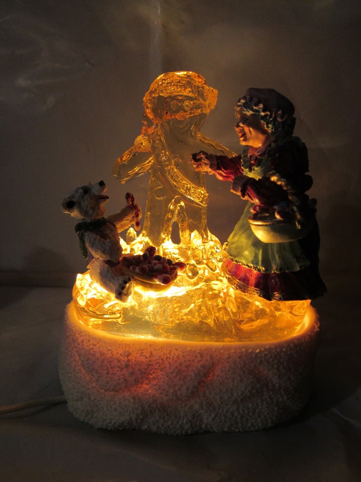1996 Figi Santa "Room for One More" ice sculpture / A Secret Recipe light up M48 - Thumbnail 7