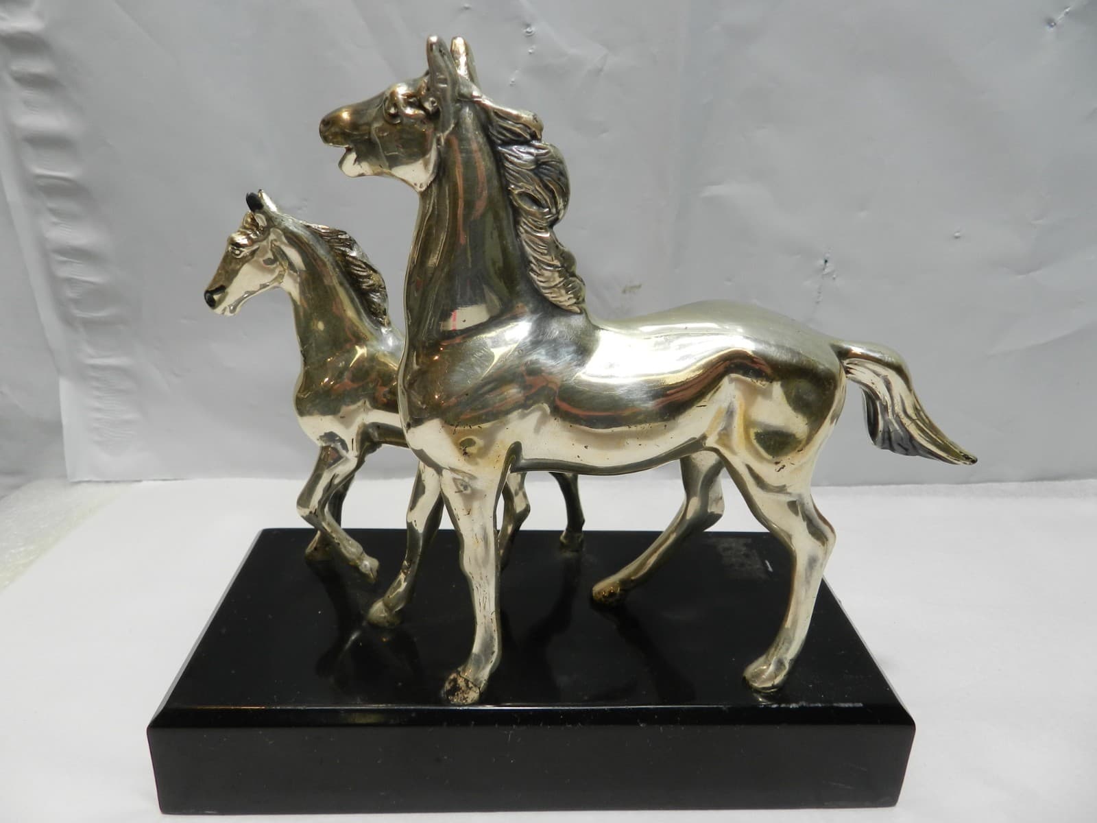 Vintage Silver Horse (Mare & Foal) Statue Black Base 6" Tall (Z86S) - Thumbnail 4