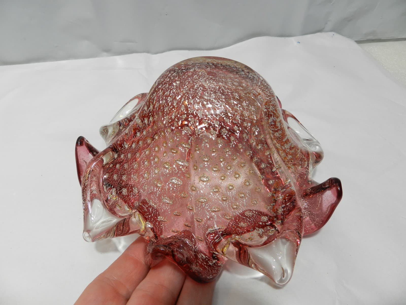 VTG 7" Murano Hand Blown Glass Italian Ashtray Candy Dish Pink Gold Fleck Z80S - Thumbnail 6