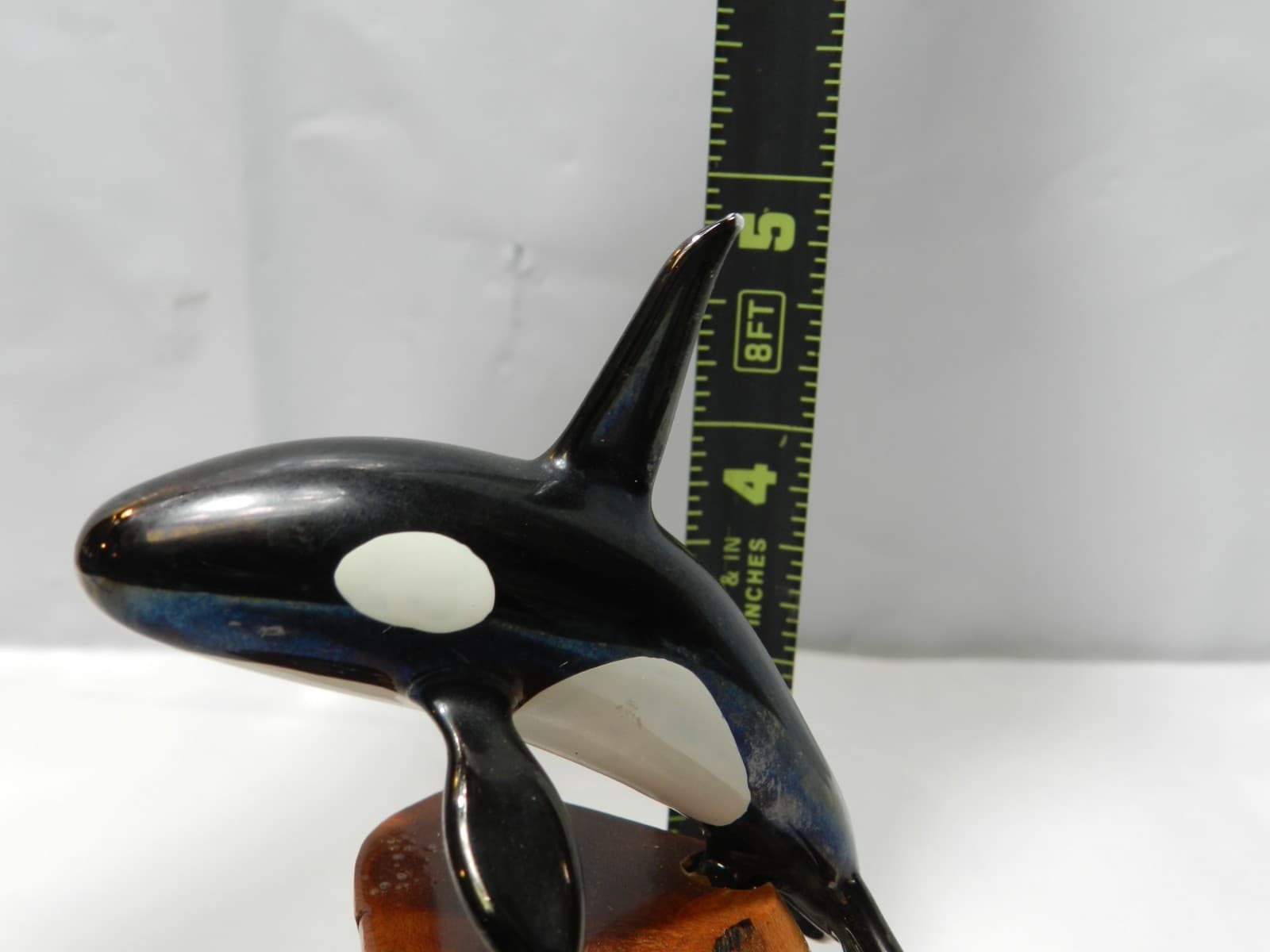 Orca Killer Whale Sculpture Mounted On Burlwood Base Artist John Perry Z84S - Thumbnail 8