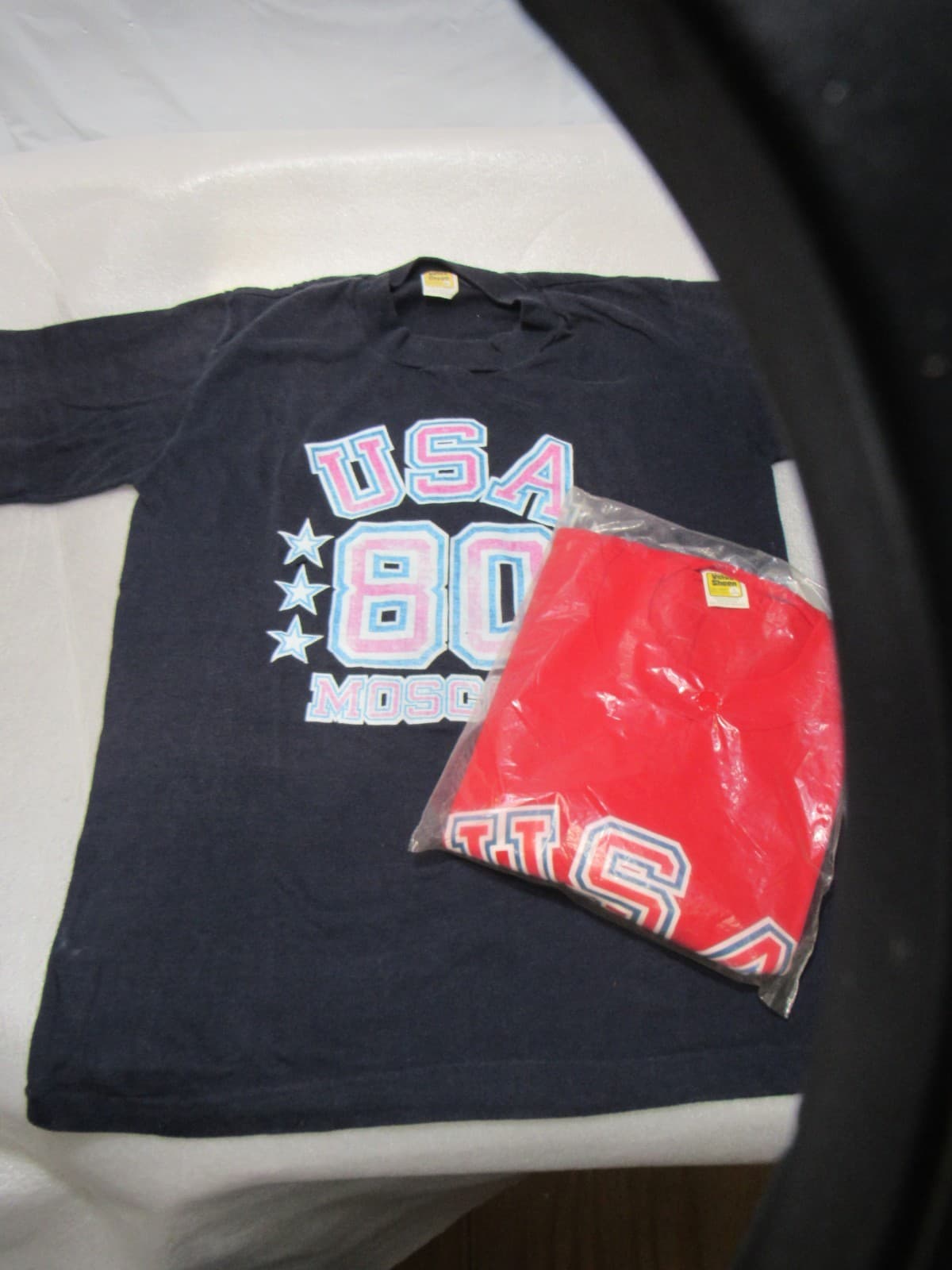 Vintage 1980 Moscow Russia USA Summer Olympics T-Shirts Size Med. large (T78JJ) - Thumbnail 2