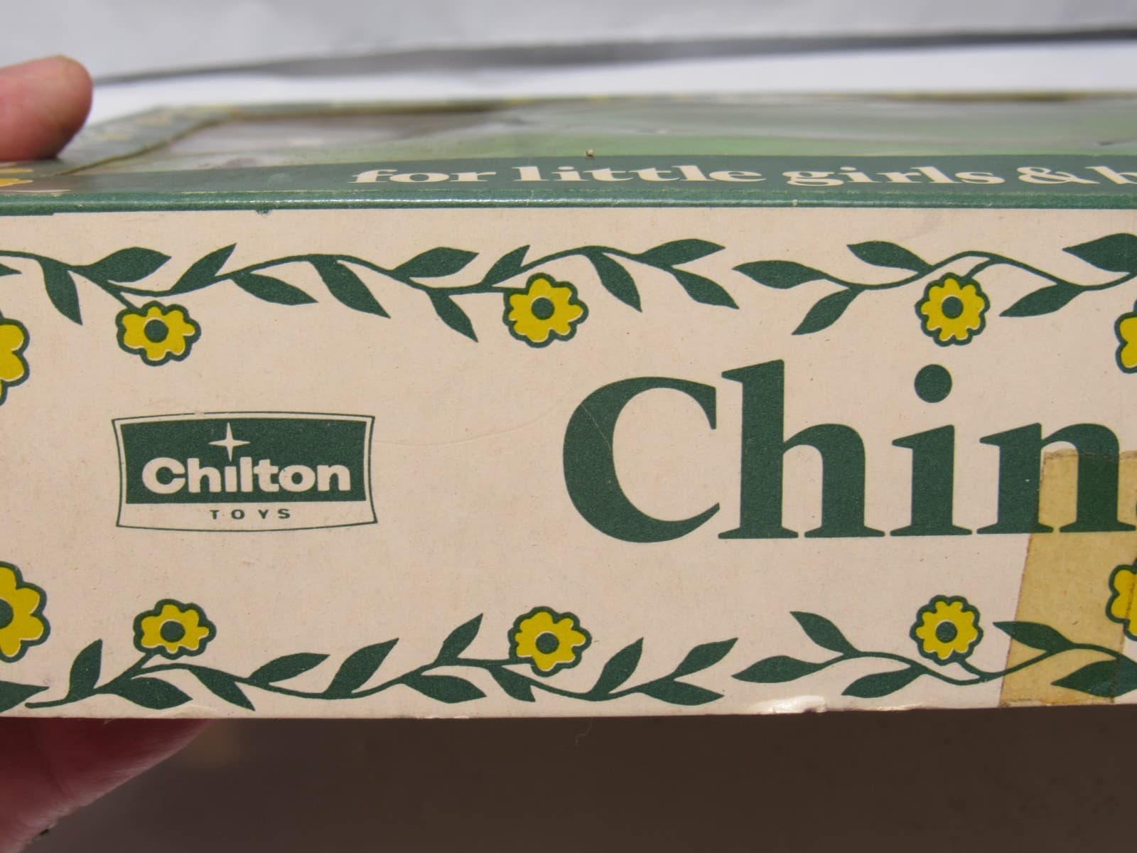Vintage Chilton Toys Little Girls, Flowers and Cat Tea Set Service for 4 T77JJ - Thumbnail 7