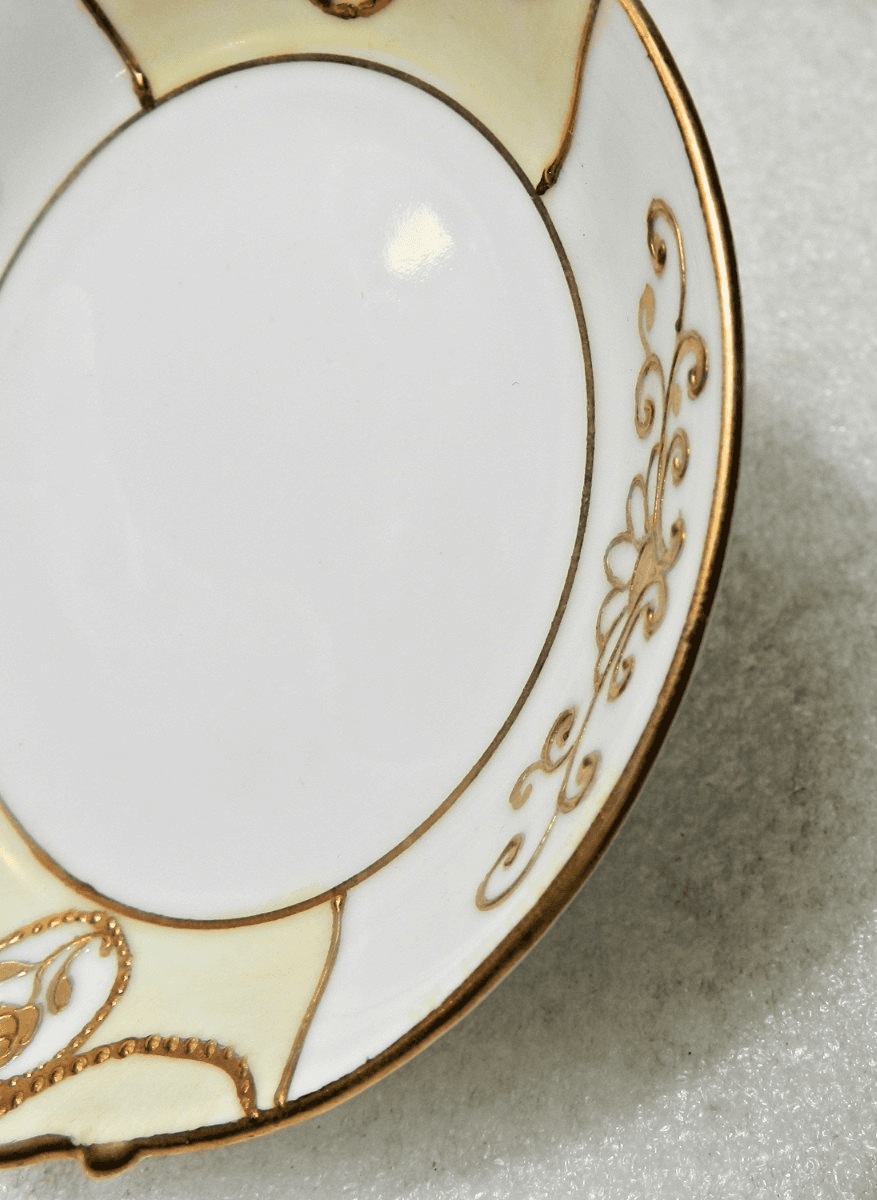 Vintage Nippon Gold Gilt Serving Tray and 6 Saucers (H31J) - Thumbnail 9