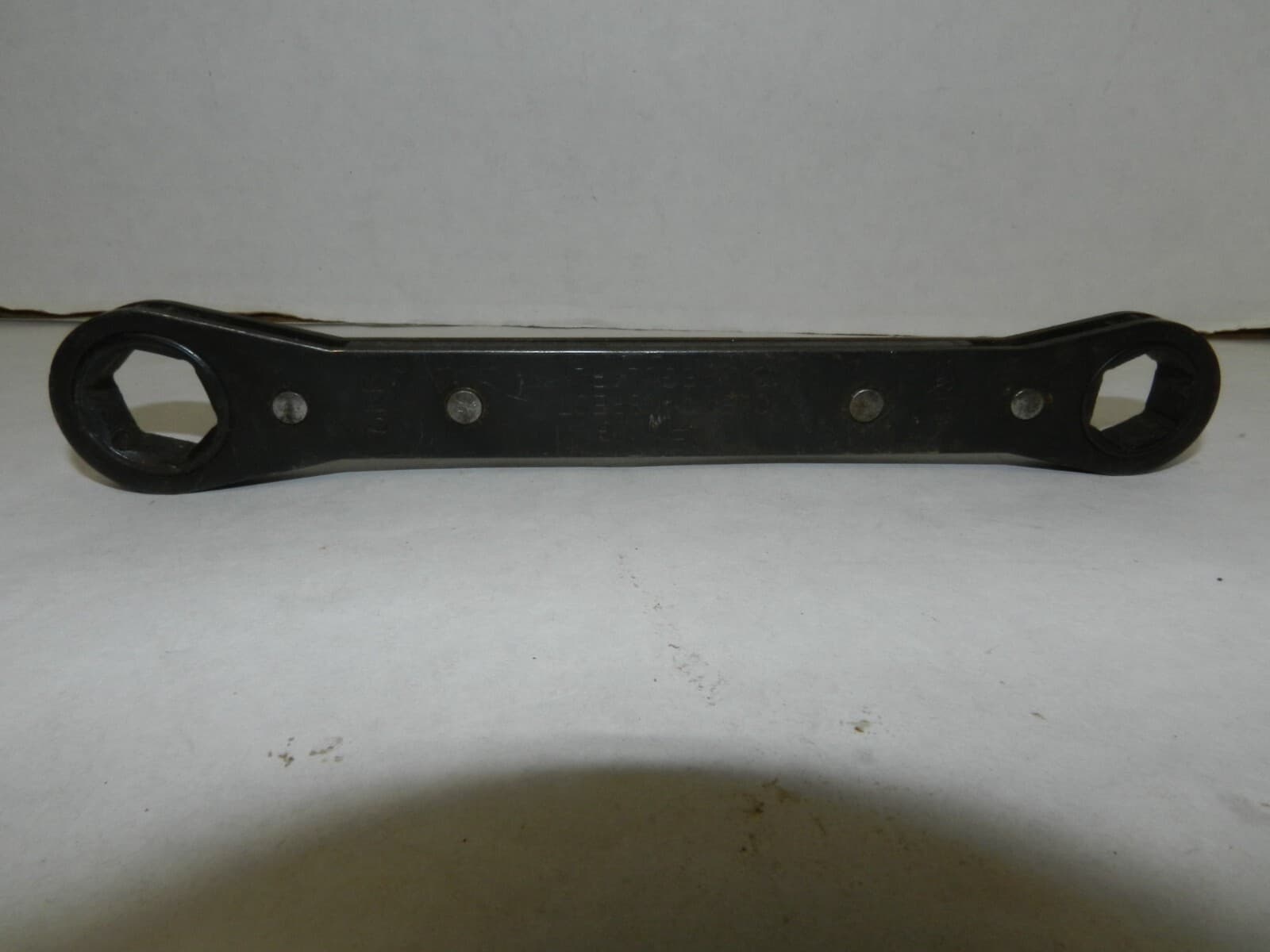 Snap-On 5/8" & 11/16" 6 Point Ratcheting Box Wrench GR2022SA (w40k) - Thumbnail 5