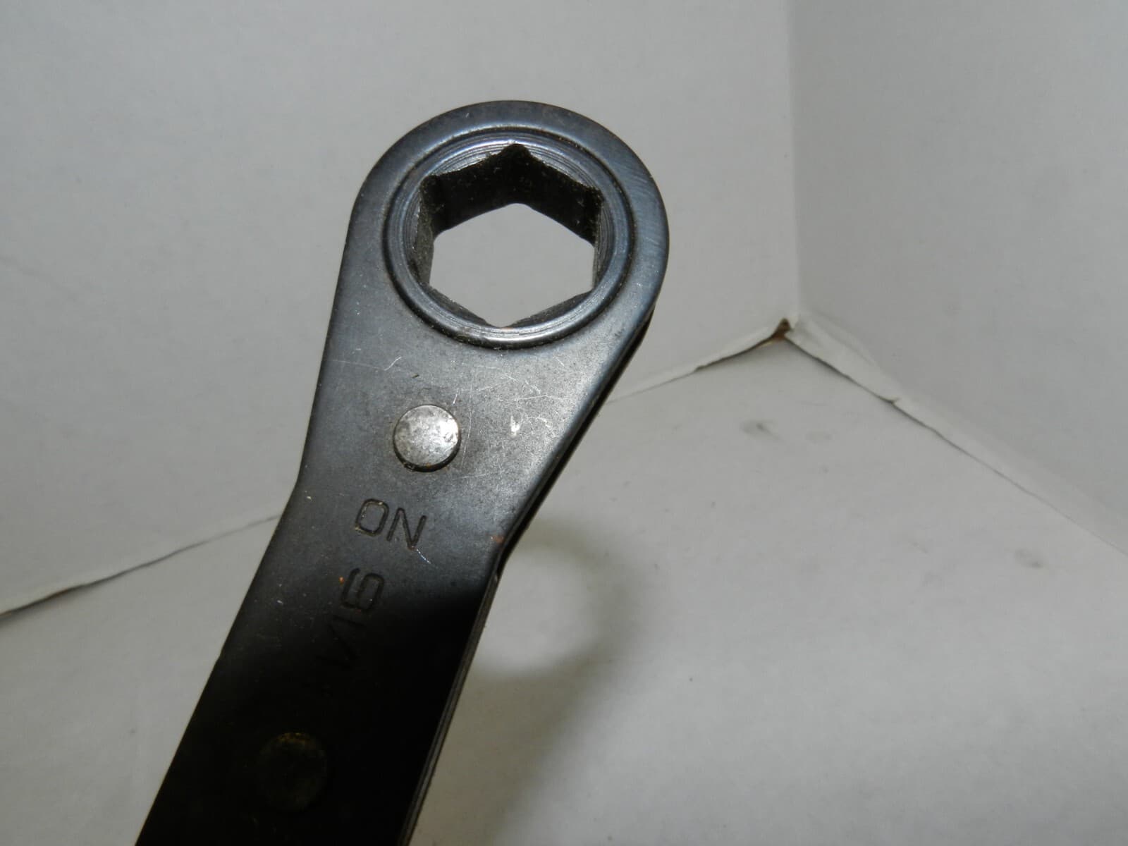 Snap-On 5/8" & 11/16" 6 Point Ratcheting Box Wrench GR2022SA (w40k) - Thumbnail 3