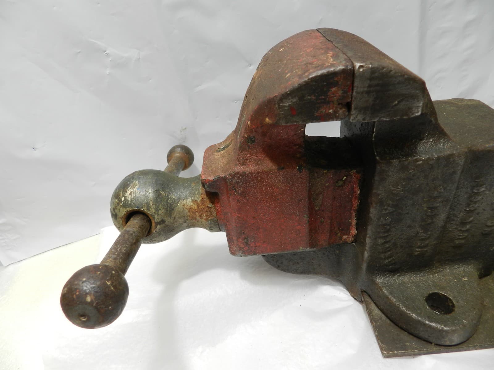 Prentiss Bull Dog No 50 Vise Bench Antique Tool Cast Iron 3-1/4" Jaw fixed base - Thumbnail 4