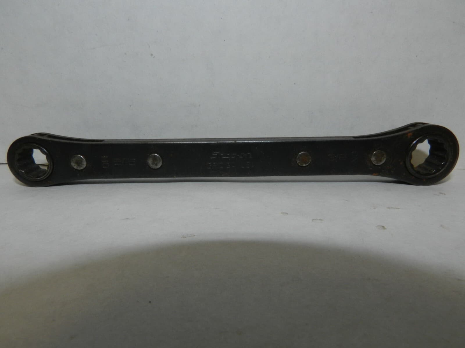 Snap-on Ratcheting SAE Wrench GR1012A 5/16” x 3/8” Black w37k