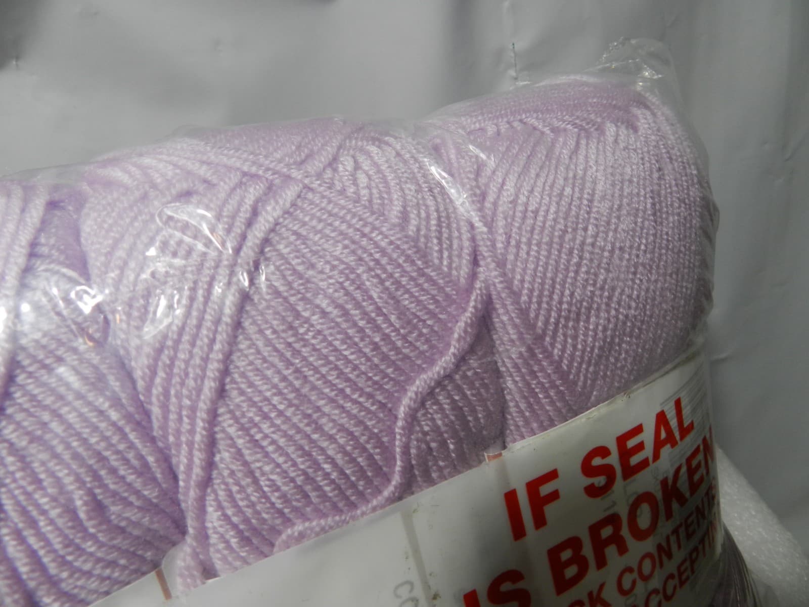 3 LaVita Baby Premium Acrylic Yarn Skeins 820 Yards 3.5 oz 5119 Lavender (M61K) - Thumbnail 4