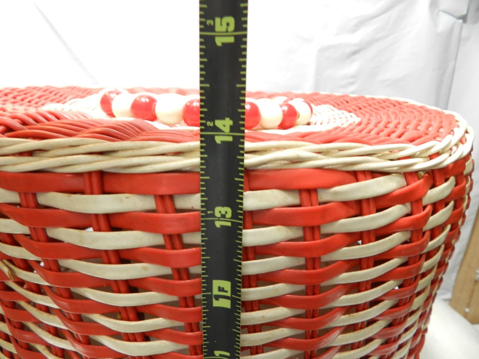 VTG 60s Red/White Wicker Hat Wig Box Locking Lid Beaded Handle Hong Kong 14" B4M - Thumbnail 8