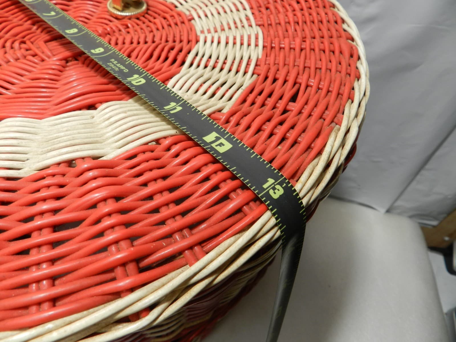 VTG 60s Red/White Wicker Hat Wig Box Locking Lid Beaded Handle Hong Kong 14" B4M - Thumbnail 7