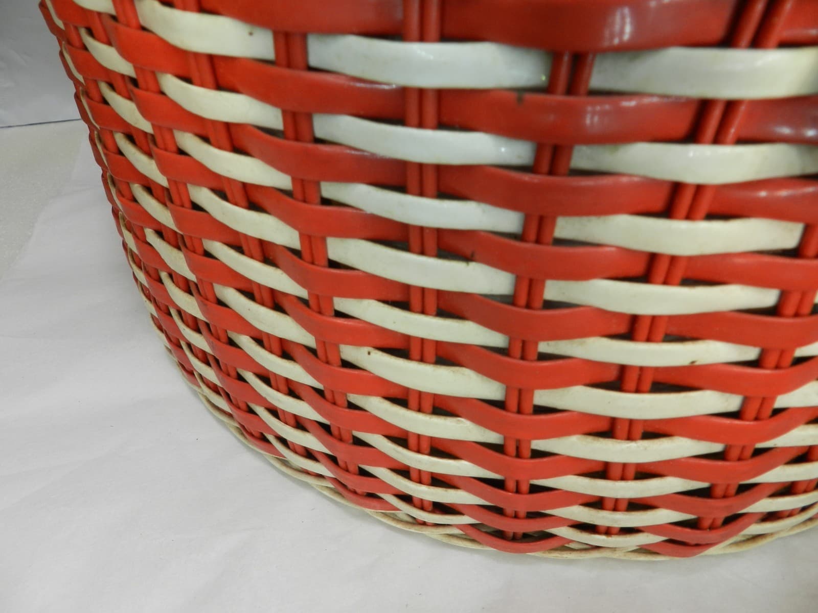 VTG 60s Red/White Wicker Hat Wig Box Locking Lid Beaded Handle Hong Kong 14" B4M - Thumbnail 19