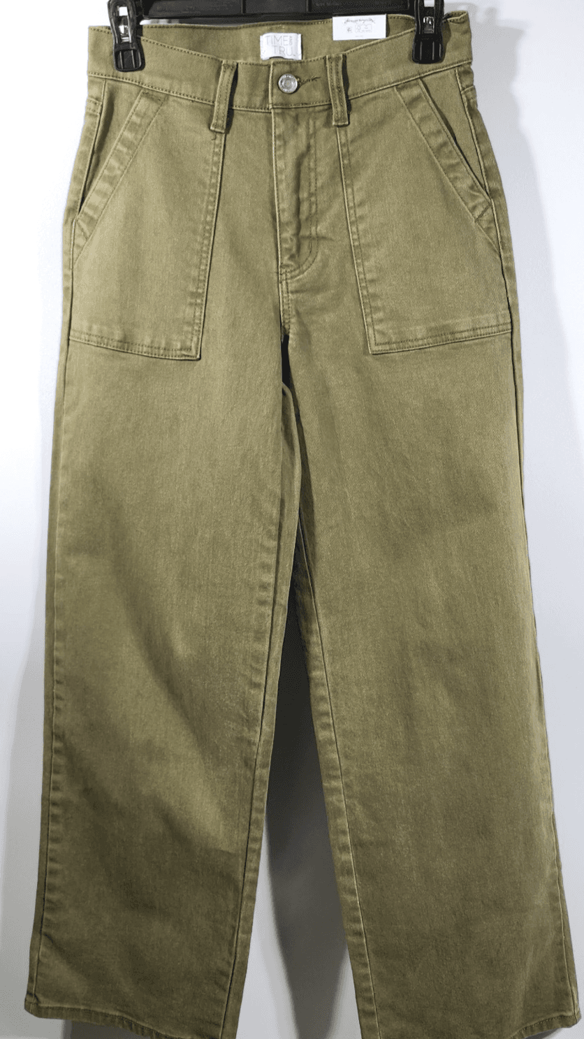 Women's Size 2 Time And Tru Jeans Relaxed Fit High Rise Bottoms Pants NEW