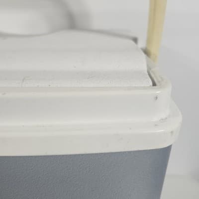 IGLOO Maxcold Portable Cooler With Handle Gray Vintage Made In USA - Thumbnail 10