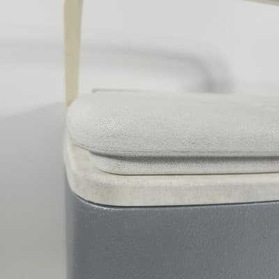 IGLOO Maxcold Portable Cooler With Handle Gray Vintage Made In USA - Thumbnail 6