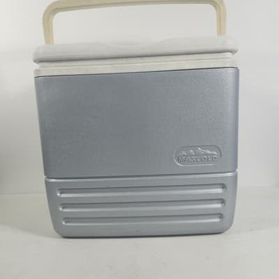 IGLOO Maxcold Portable Cooler With Handle Gray Vintage Made In USA - Thumbnail 2