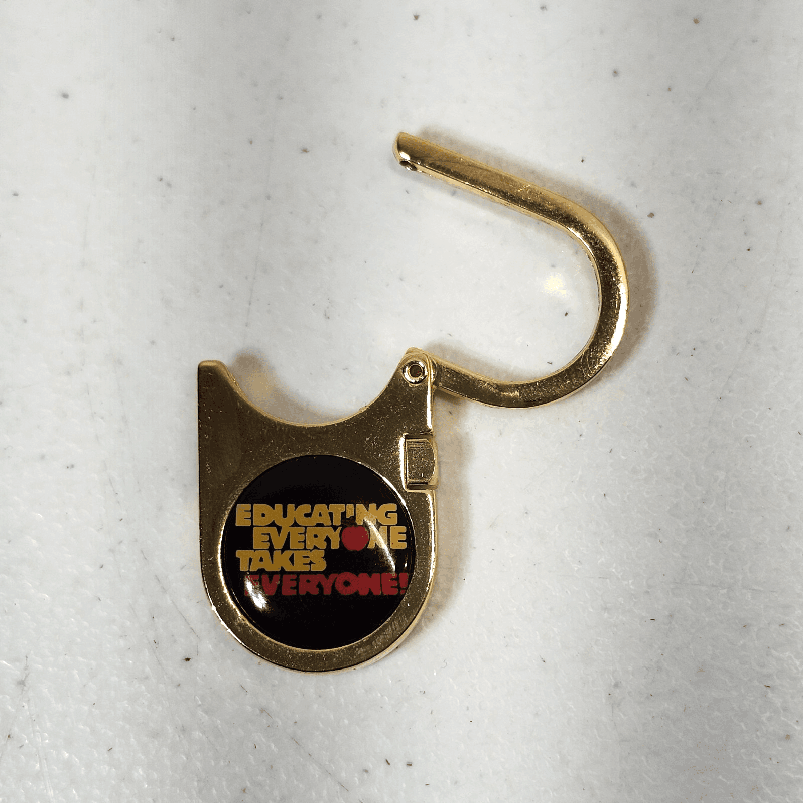 Educating Everyone Takes Everyone Key Ring Keychain Teachers Gift - Thumbnail 3